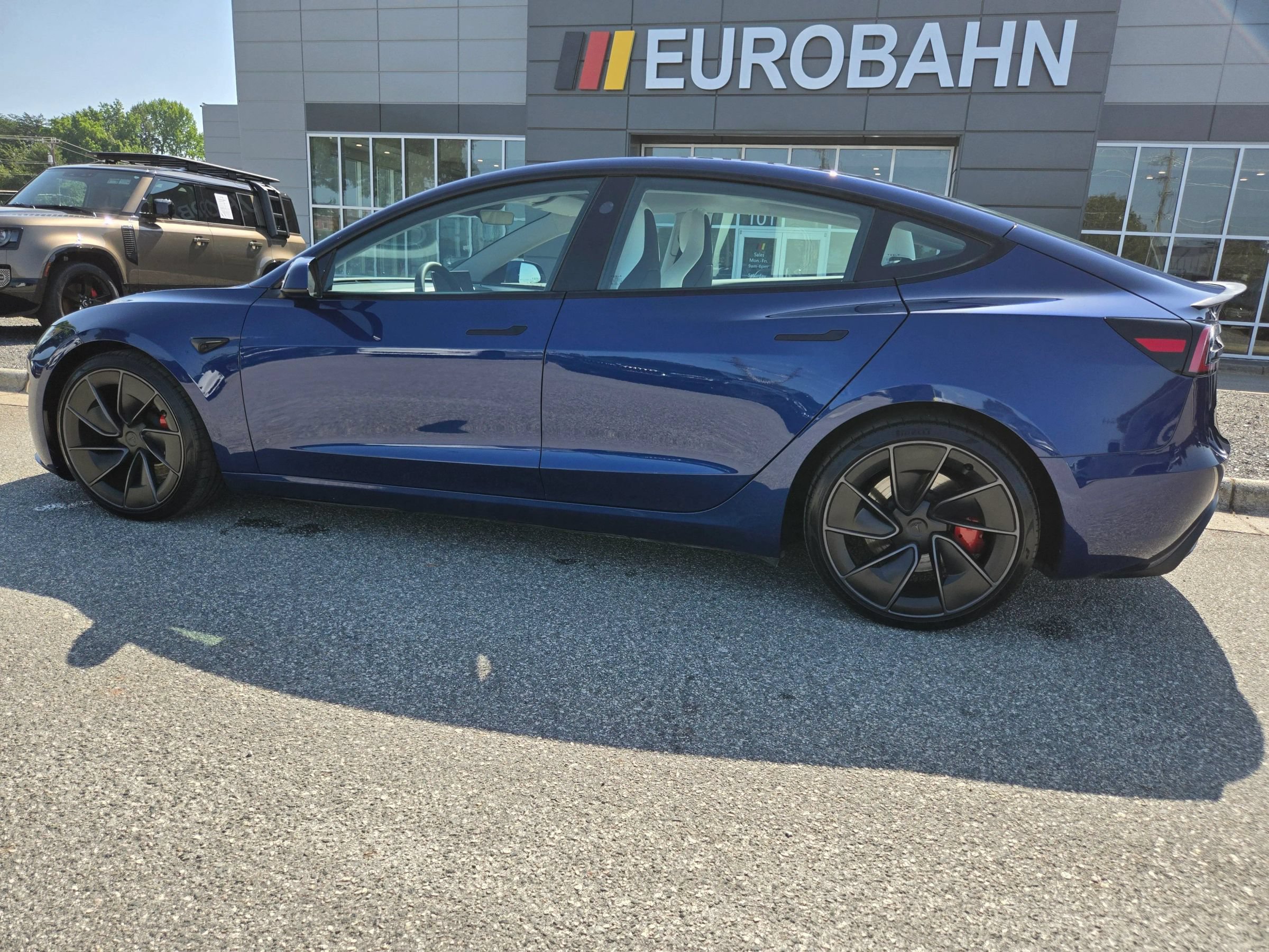 Used 2024 Tesla Model 3 Performance AWD/4WD image 27