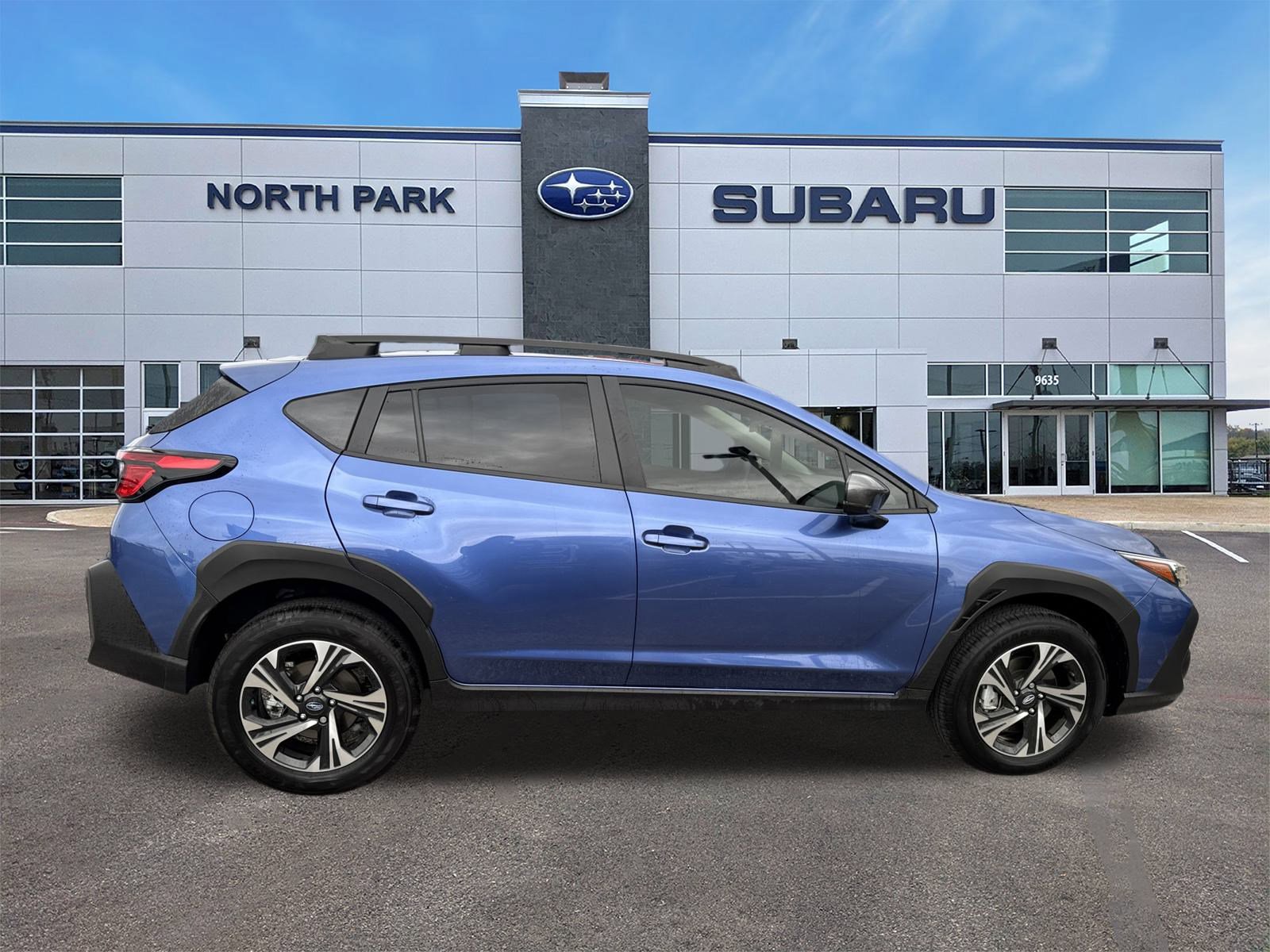 Certified 2025 Subaru Crosstrek 2.0i Premium image 2