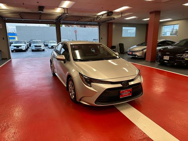 Certified 2025 Toyota Corolla LE image 2