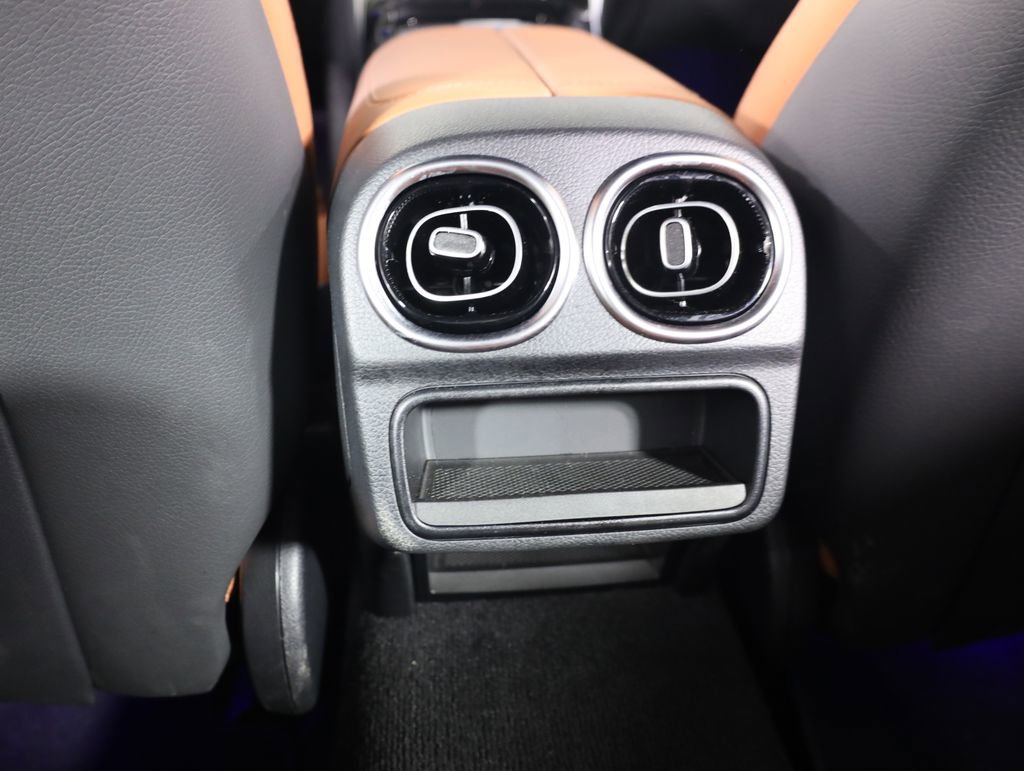 Certified 2026 Mercedes-Benz C 300 4MATIC Sedan image 34