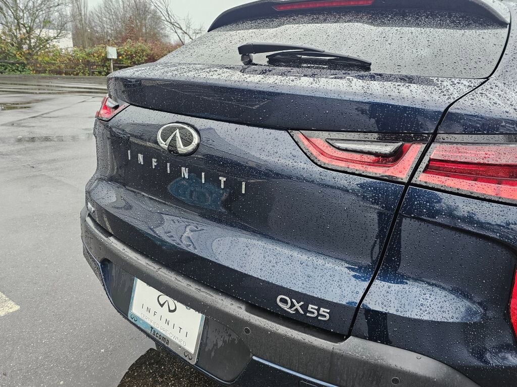 Used 2024 INFINITI QX55 Luxe image 17