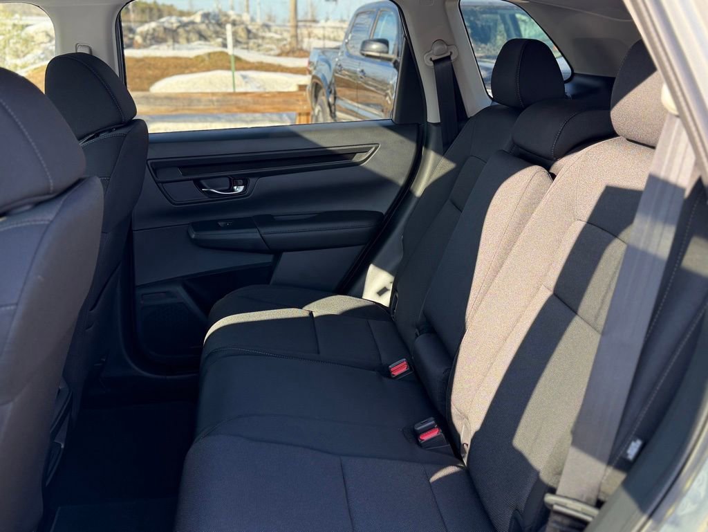 Used 2026 Honda CR-V EX image 8