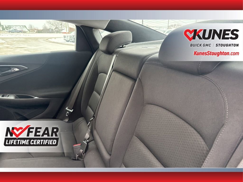 Used 2024 Chevrolet Malibu LT image 32