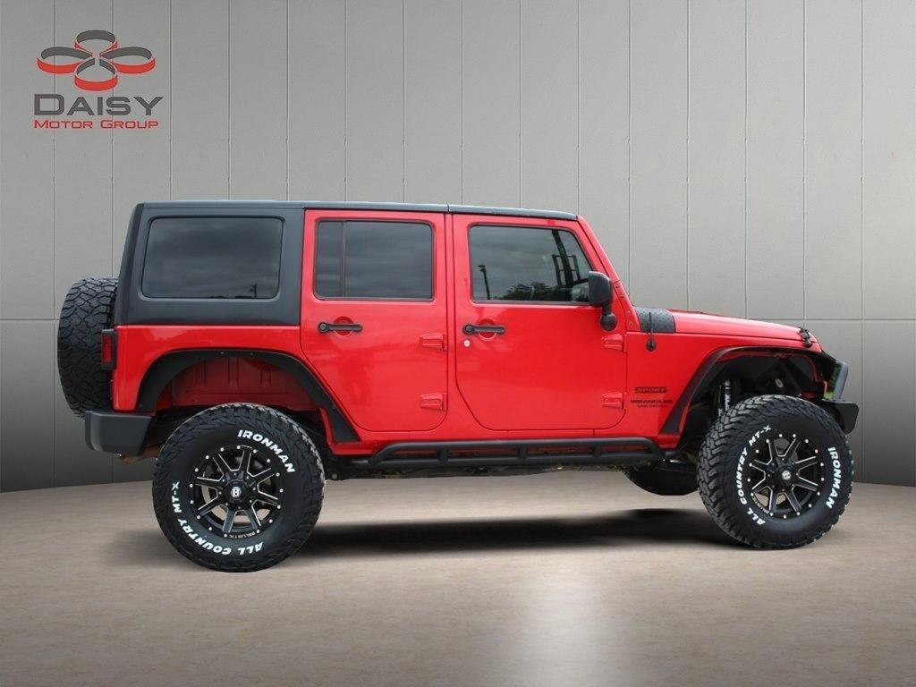Used 2016 Jeep Wrangler Unlimited Sport w/ Quick Order Package 24S AWD/4WD image 3