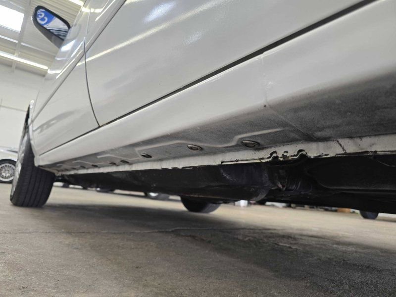 Used 2001 Toyota Camry LE FWD image 11