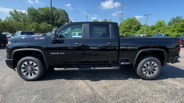 New 2026 Chevrolet Silverado 2500 Custom w/ Custom Value Package AWD/4WD image 7