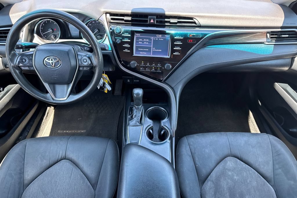 Used 2019 Toyota Camry LE FWD image 13