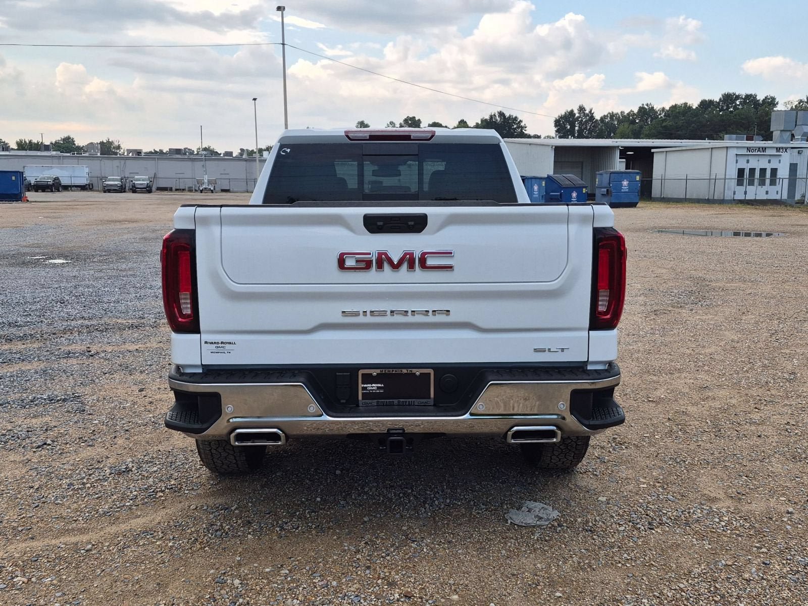 New 2026 GMC Sierra 1500 SLT AWD/4WD image 5