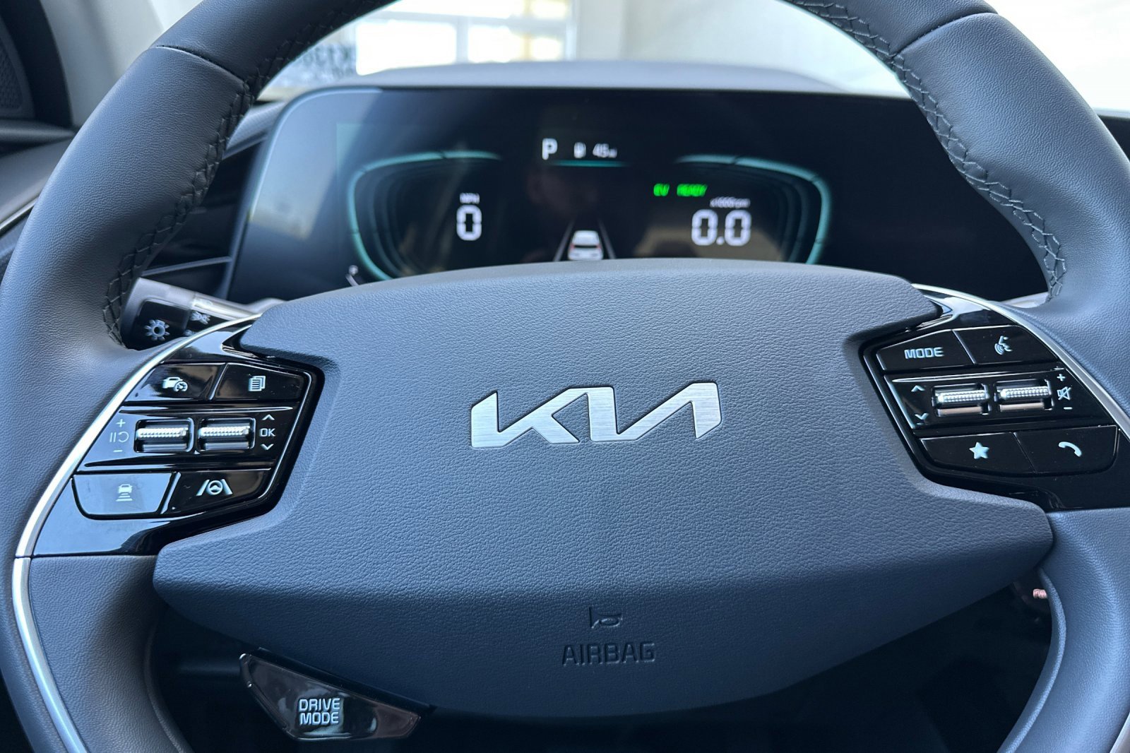 New 2025 Kia Niro EX image 20