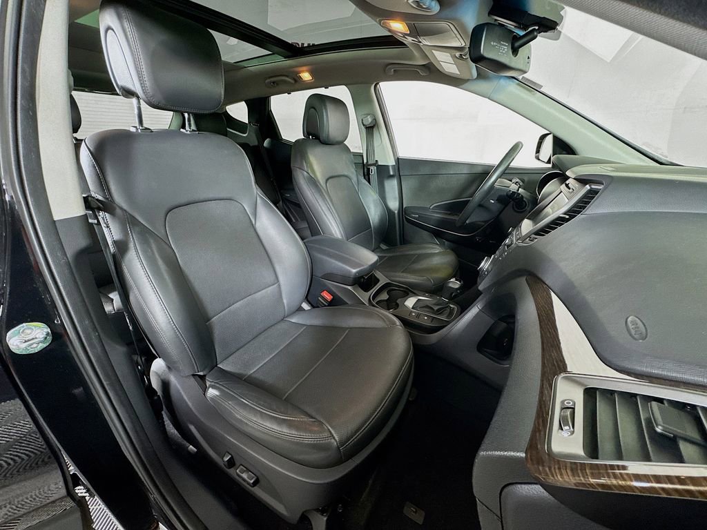 Used 2017 Hyundai Santa Fe Sport image 28