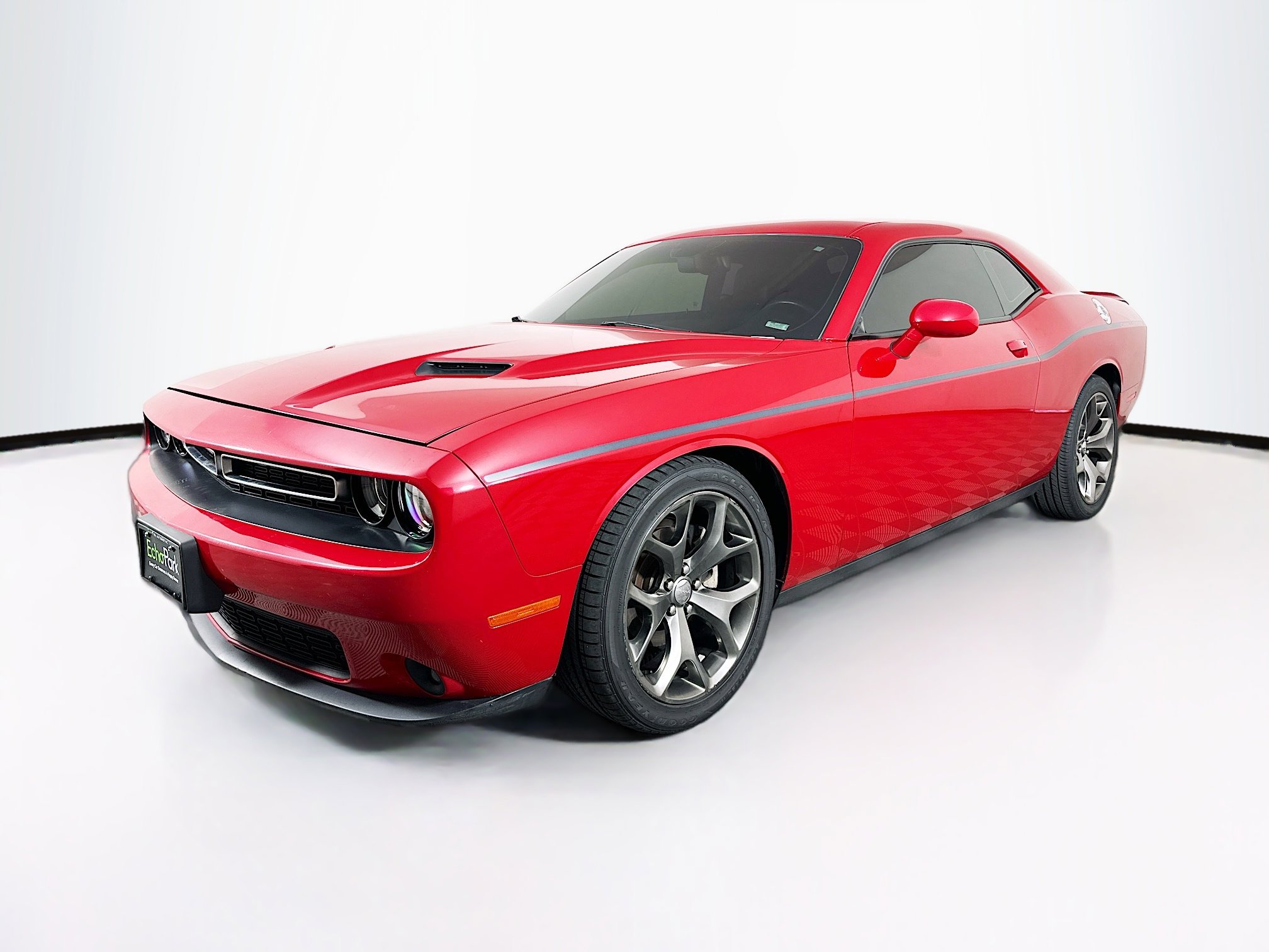 Used 2015 Dodge Challenger SXT Plus w/ Driver Convenience Group image 3