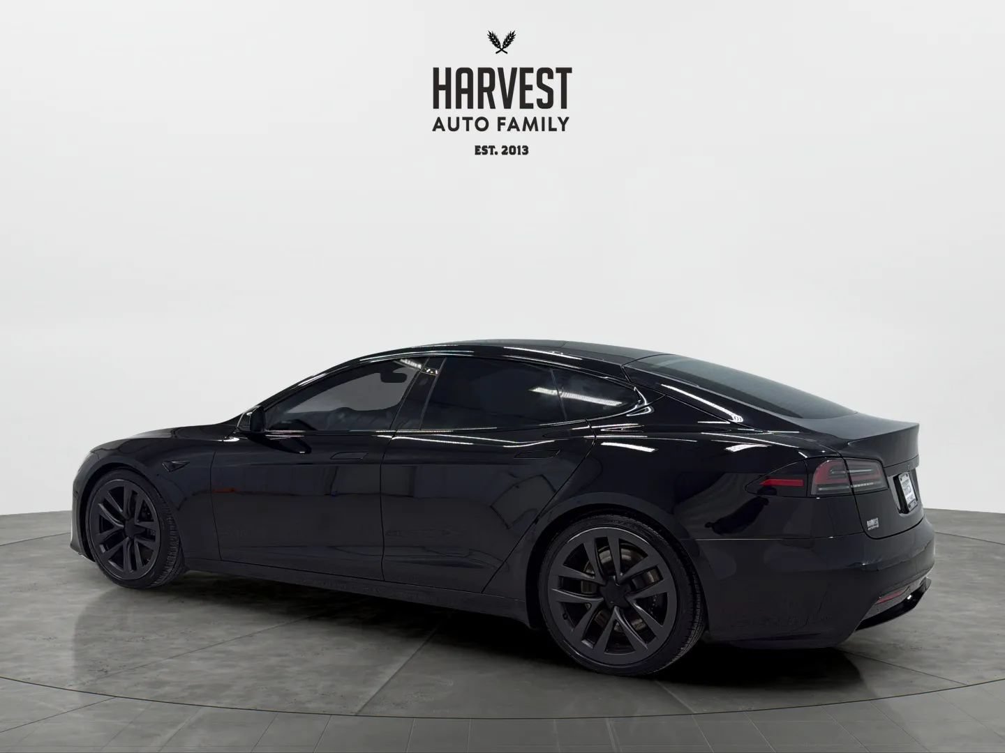 Used 2023 Tesla Model S Standard Range AWD/4WD image 3