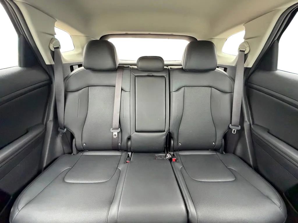 Used 2024 Kia Sportage EX FWD image 27