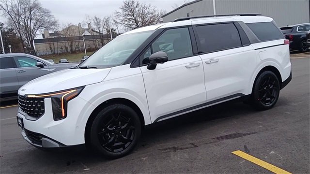 New 2026 Kia Carnival SX image 7