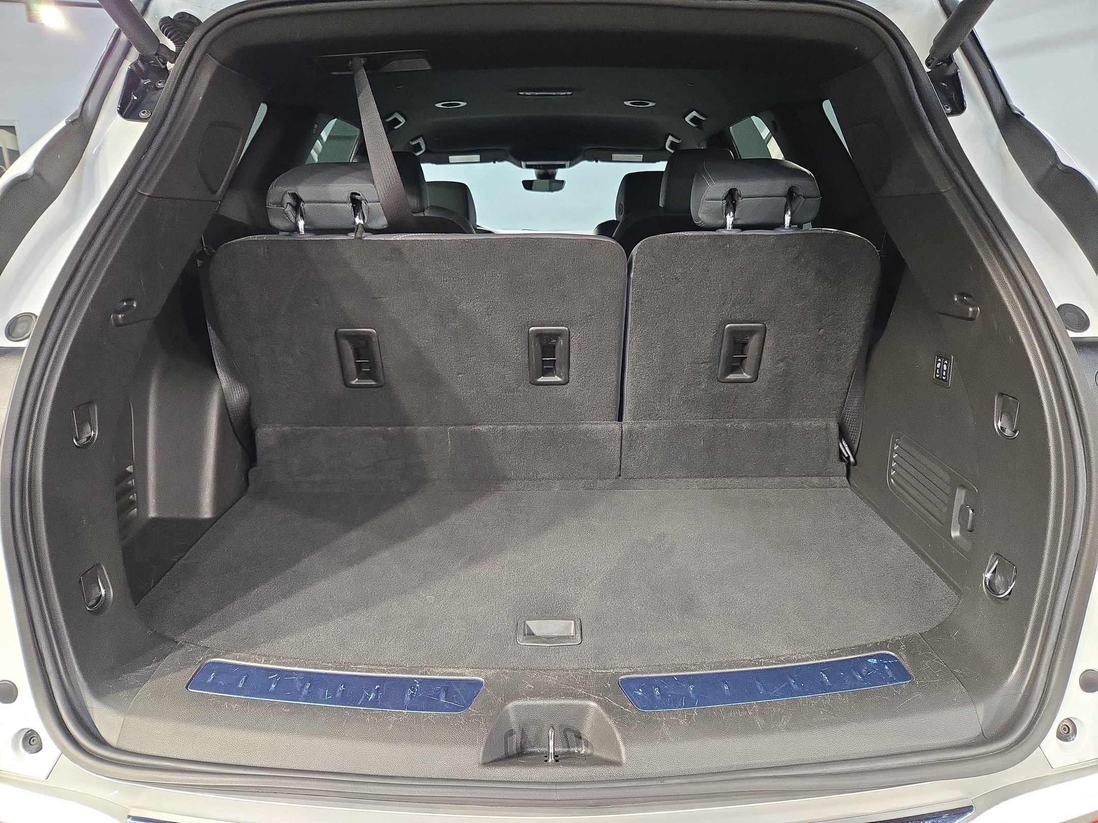 Used 2024 Buick Enclave Premium FWD image 18