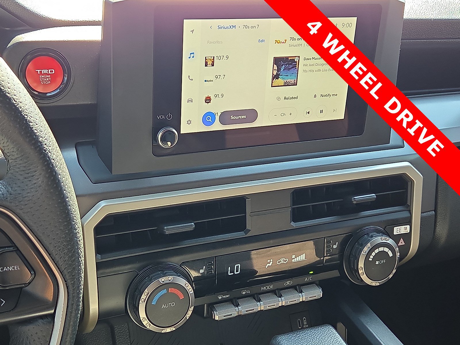 Used 2025 Toyota Tacoma TRD Sport AWD/4WD image 16