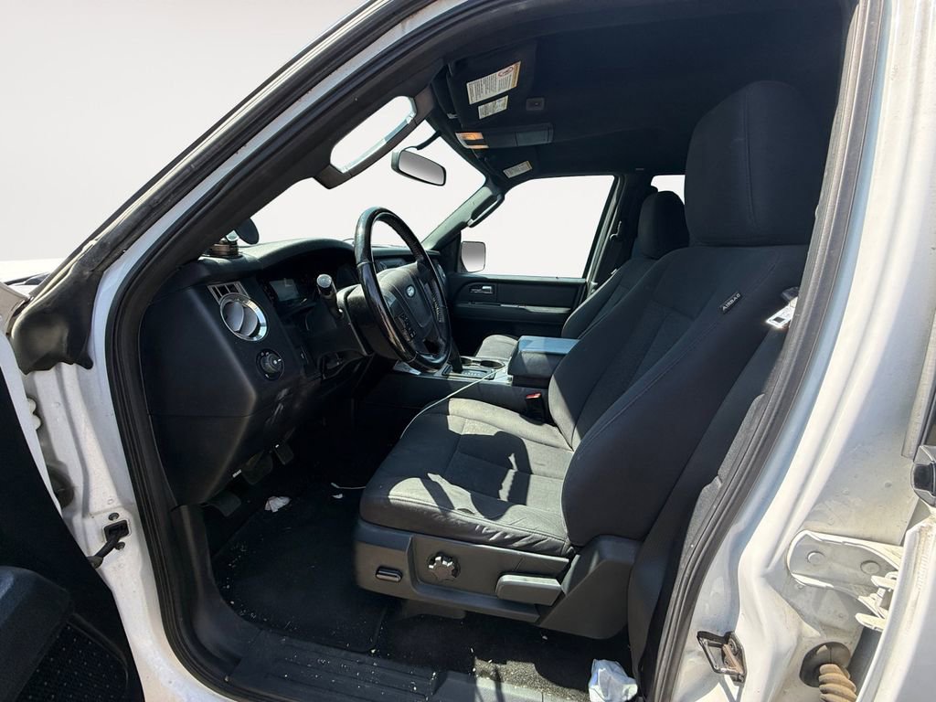 Used 2016 Ford Expedition XL w/ Equipment Group 101A AWD/4WD image 6