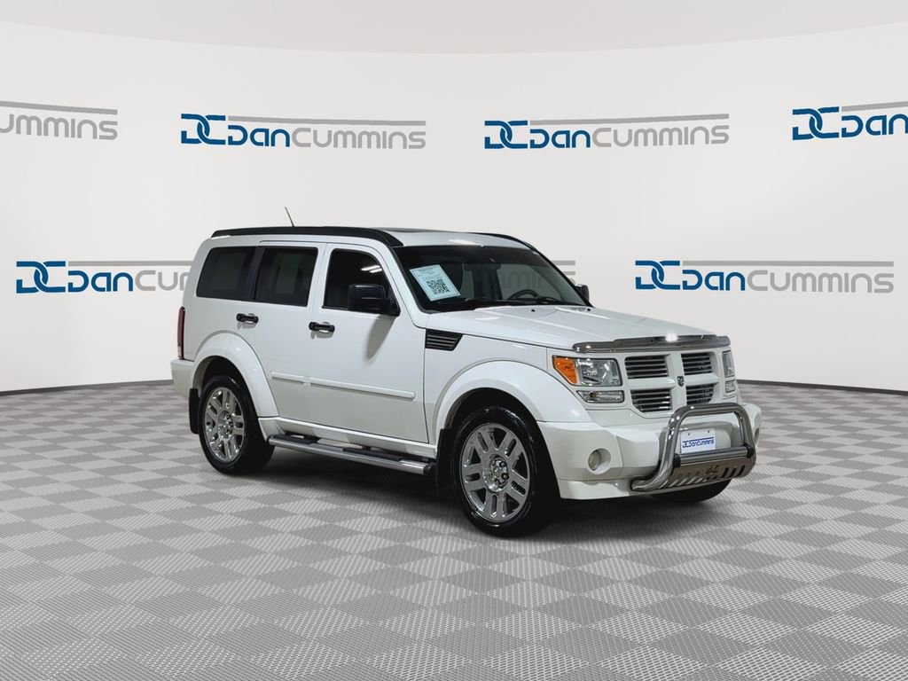 Used 2007 Dodge Nitro R/T image 2