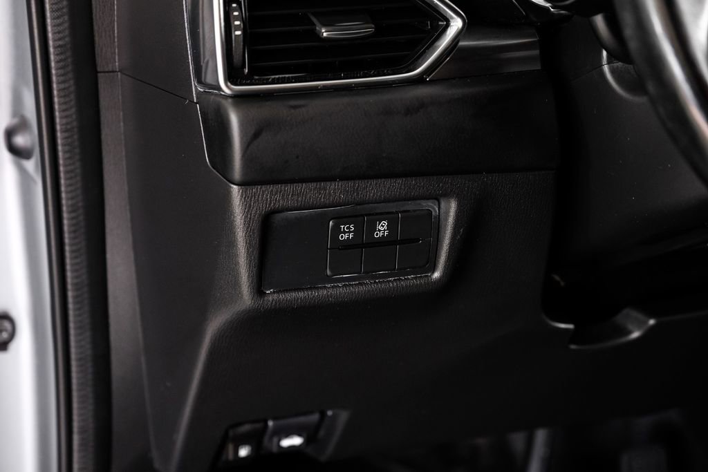 Used 2020 MAZDA CX-5 Touring image 27