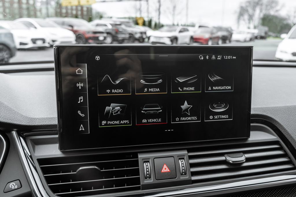 Used 2023 Audi SQ5 Prestige w/ Prestige Package image 20