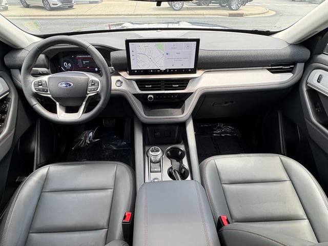 Used 2026 Ford Explorer Active w/ Active Comfort Package AWD/4WD image 19
