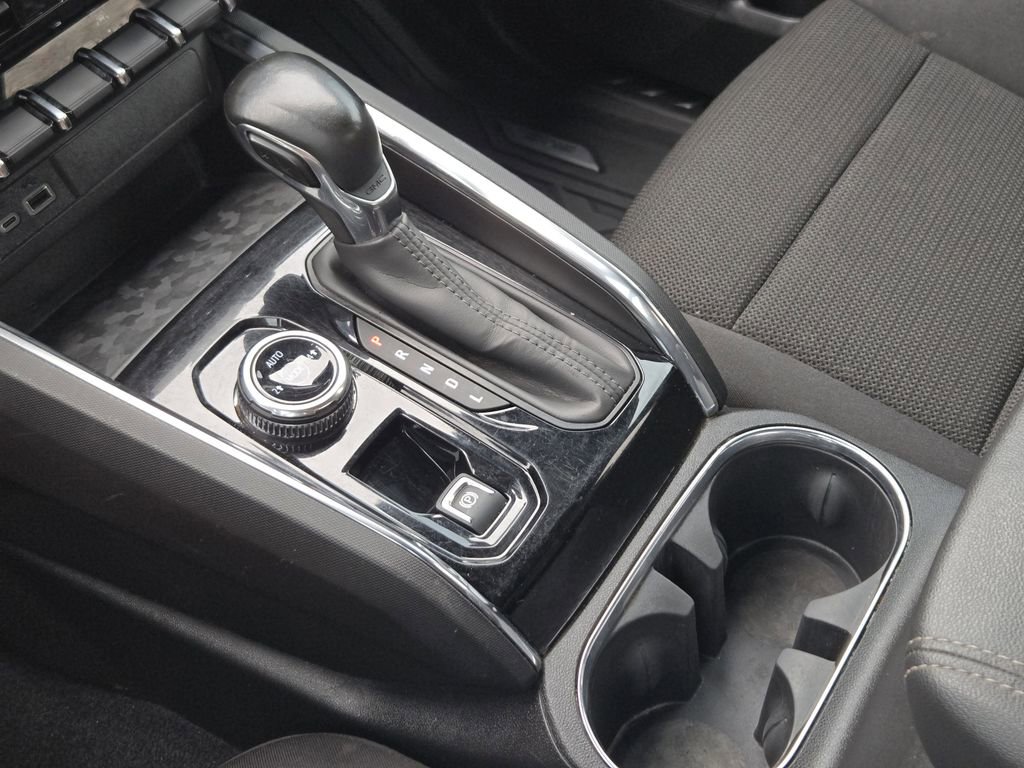Used 2025 GMC Canyon Elevation w/ Convenience Package AWD/4WD image 15