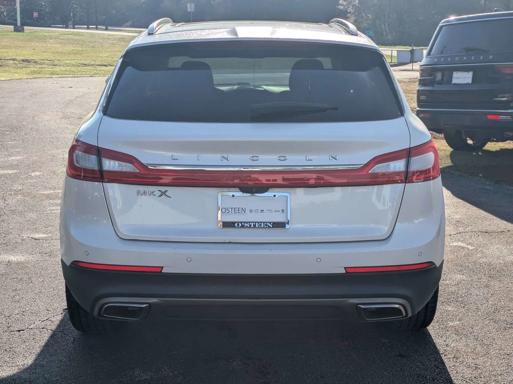 Used 2018 Lincoln MKX Reserve w/ Lincoln MKX Climate Package image 5