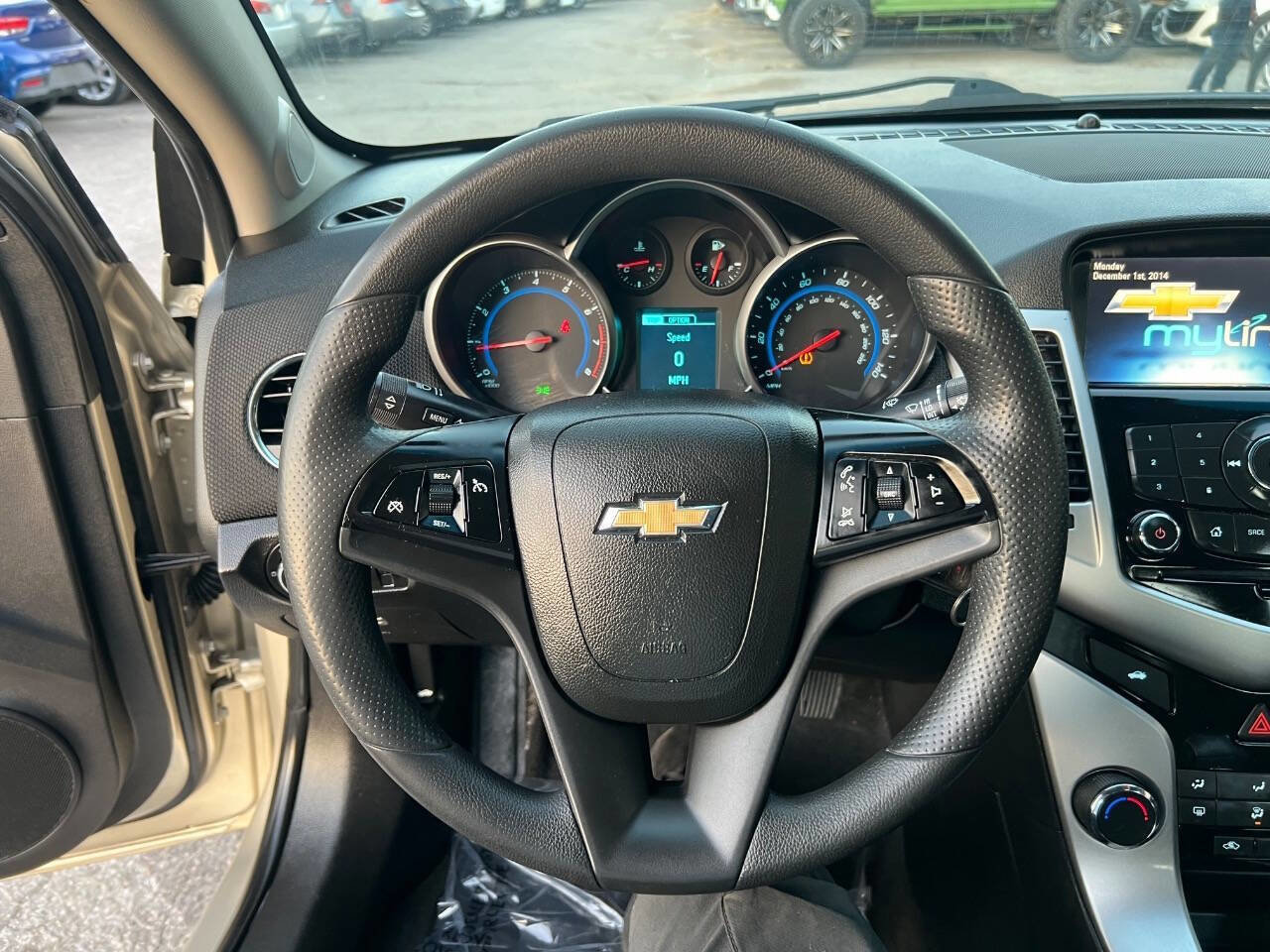 Used 2016 Chevrolet Cruze LT image 20