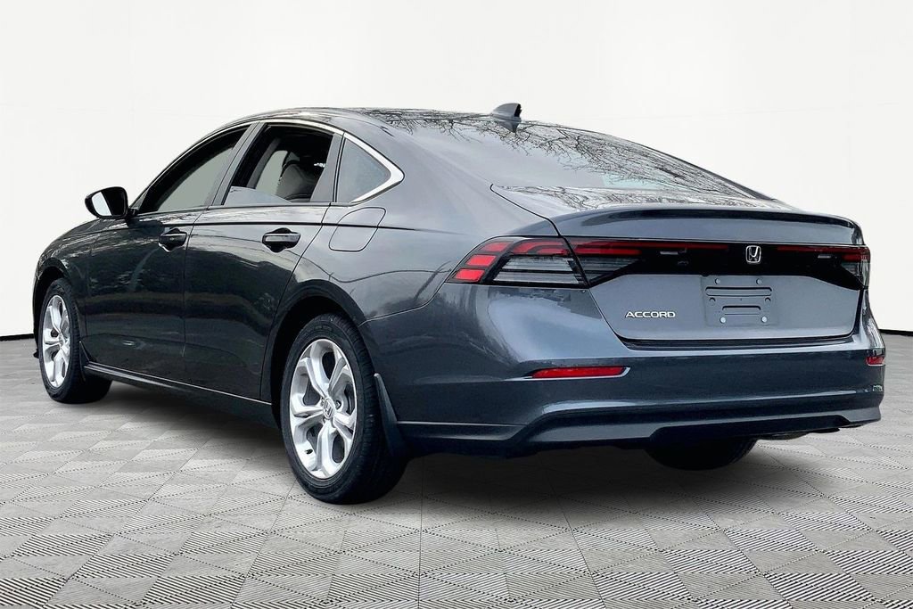 Used 2024 Honda Accord LX image 4
