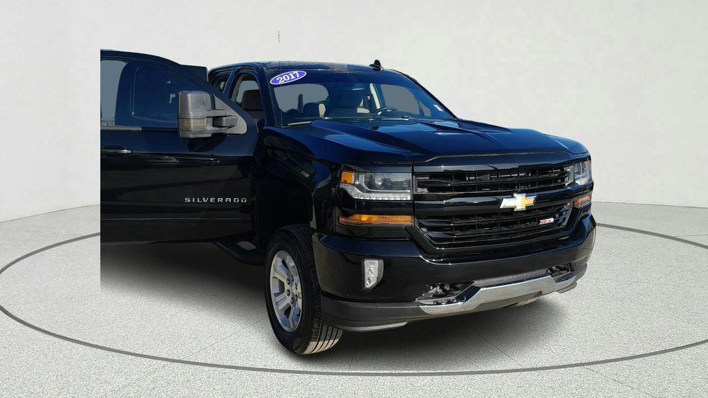 Used 2017 Chevrolet Silverado 1500 LT w/ All Star Edition AWD/4WD image 8