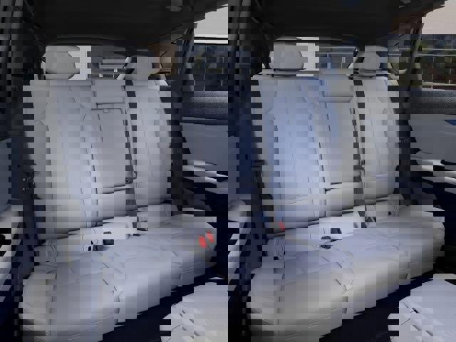 New 2026 Cadillac Optiq Luxury 1 image 17