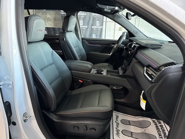 New 2026 GMC Acadia AT4 w/ LPO, Floor Liner Package image 27