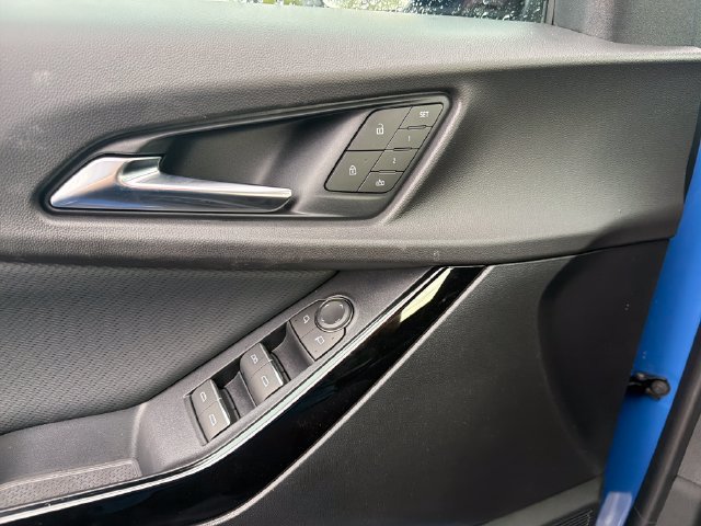 New 2027 Chevrolet Equinox RS w/ Safety and Technology Package FWD image 26