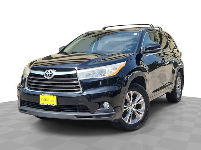 Used 2014 Toyota Highlander XLE AWD/4WD image 1