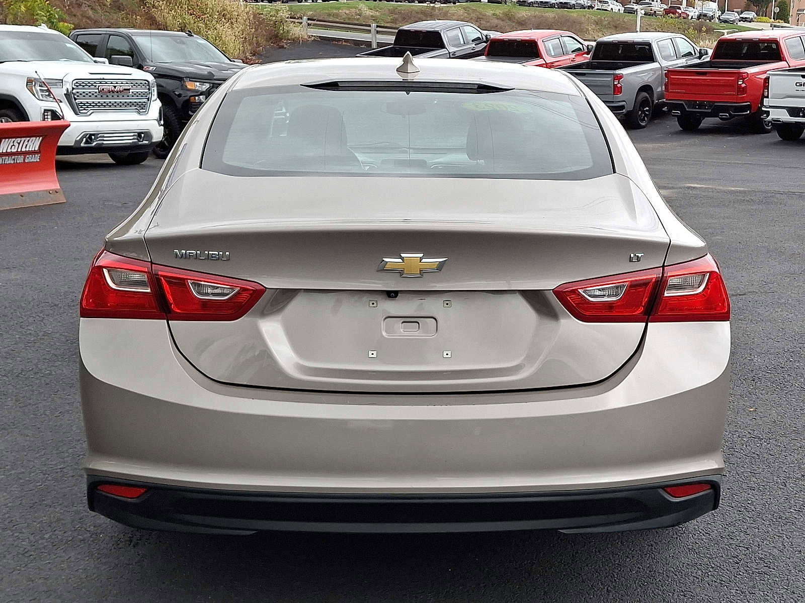 Used 2023 Chevrolet Malibu LT image 7