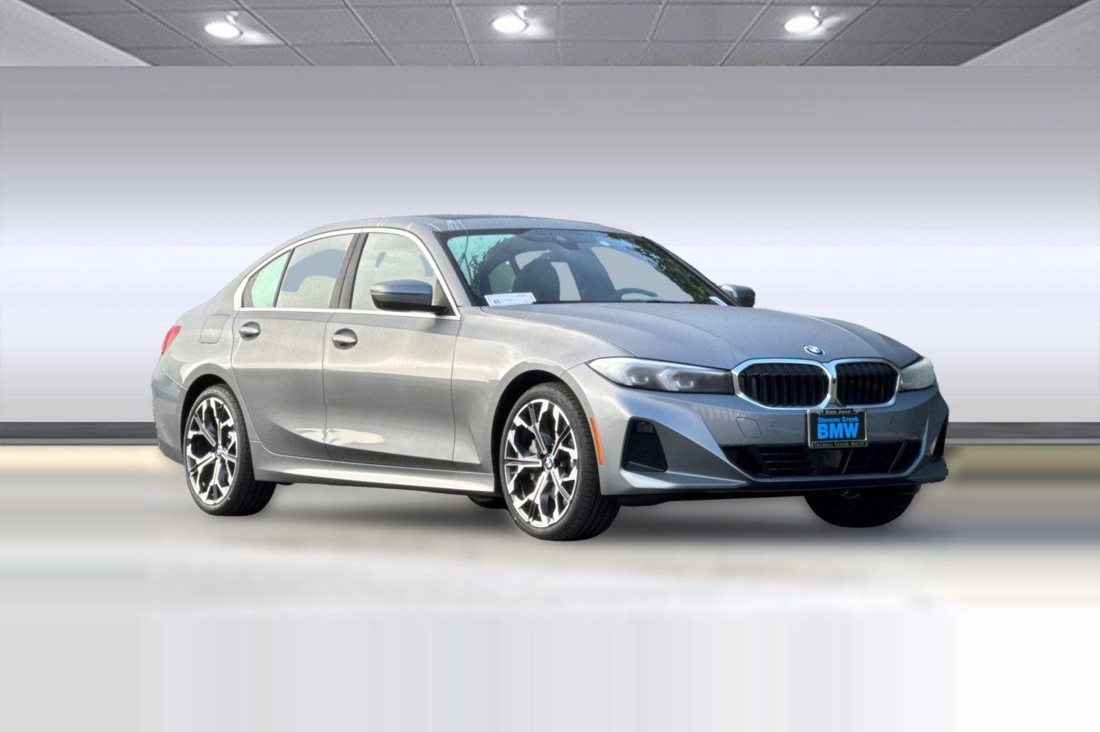 Used 2026 BMW 330i Sedan w/ Premium Package RWD image 7