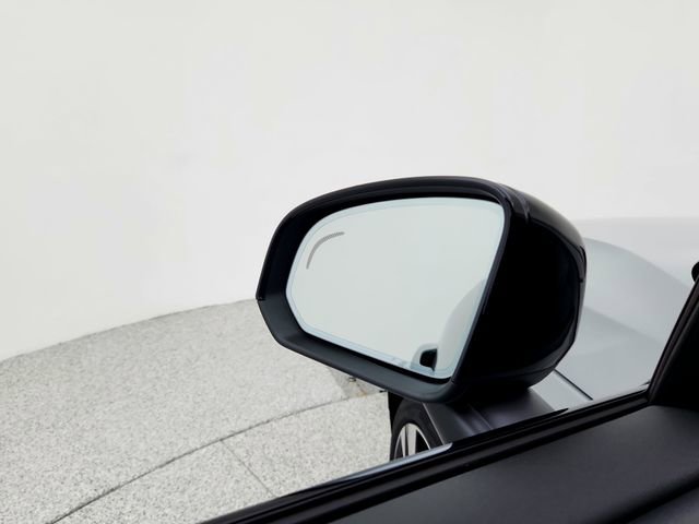 New 2026 Volvo XC40 B5 Ultra w/ Climate Package image 19