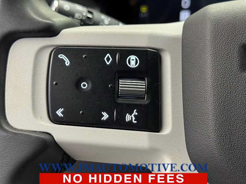 Used 2025 Land Rover Defender 110 S AWD/4WD image 42