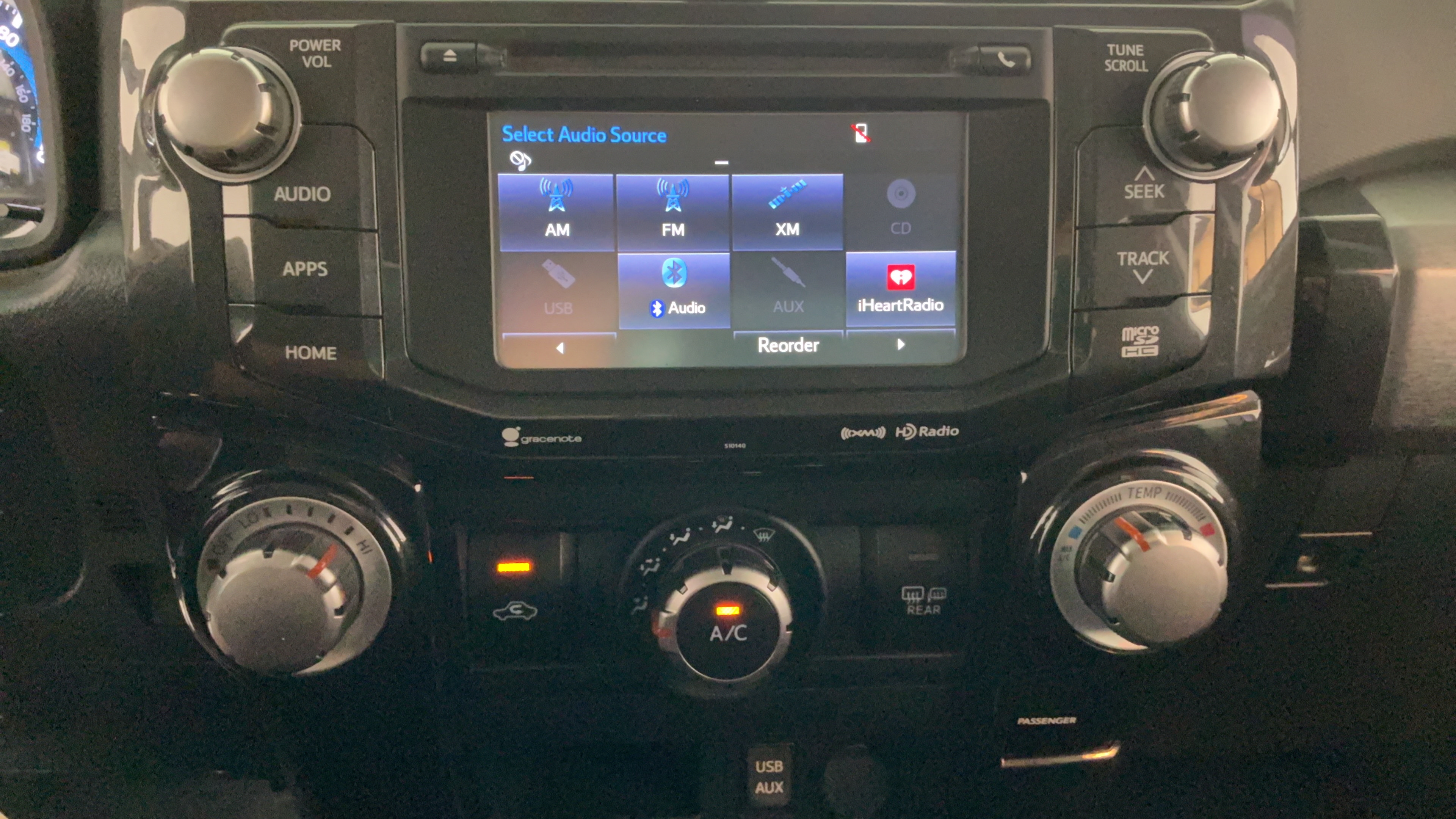 Used 2018 Toyota 4Runner TRD Off-Road w/ TRD Performance Package AWD/4WD image 15