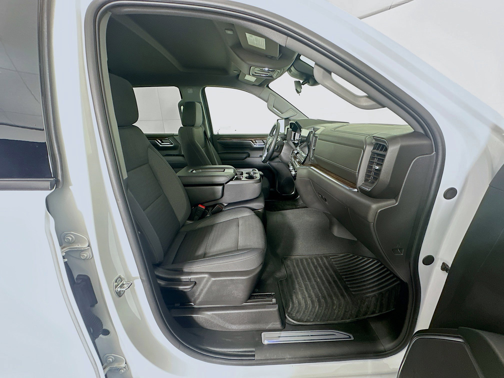 Used 2024 GMC Sierra 1500 Elevation image 30