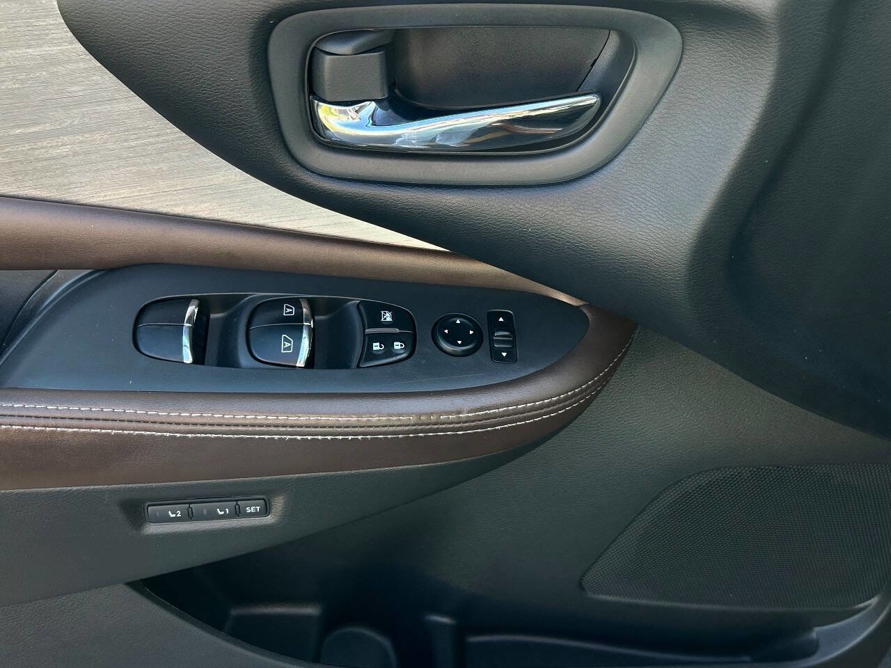 Used 2015 Nissan Murano Platinum AWD/4WD image 8