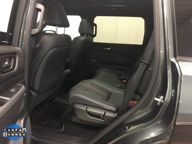 Used 2025 Nissan Armada PRO-4X w/ Pro-4X Premium Package image 20