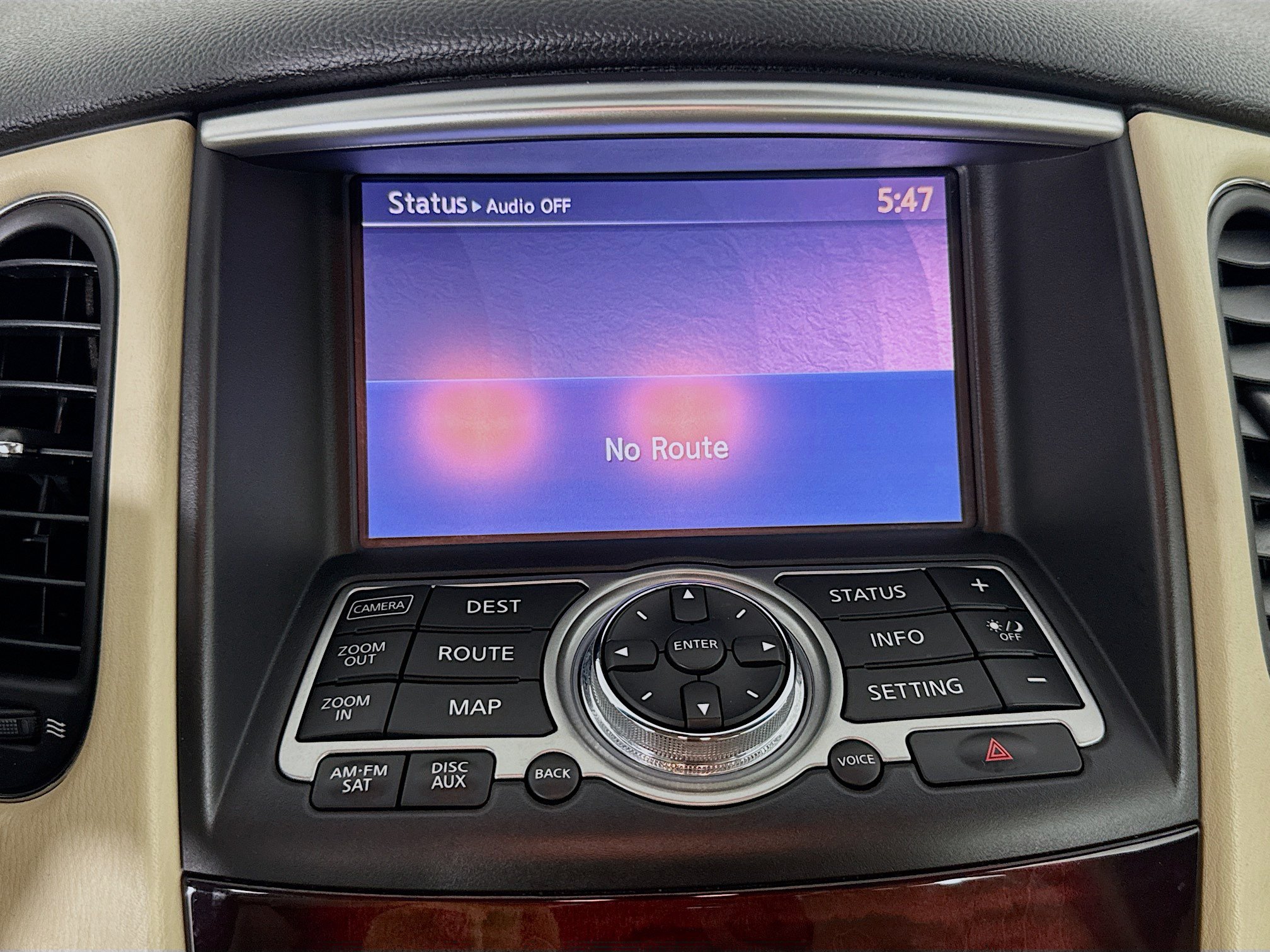 Used 2017 INFINITI QX50 AWD w/ Premium Plus Package image 17