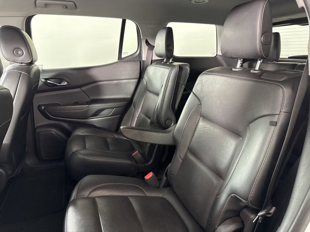 Used 2019 GMC Acadia SLT image 27