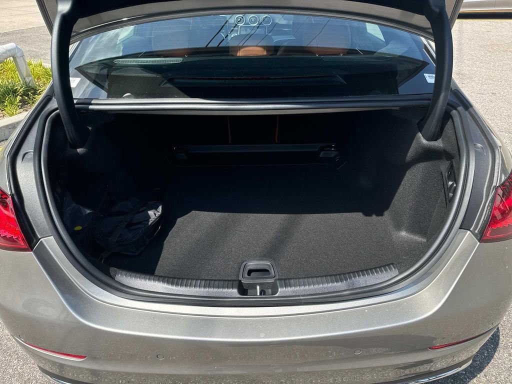 Used 2024 Mercedes-Benz C 300 C 300 image 6