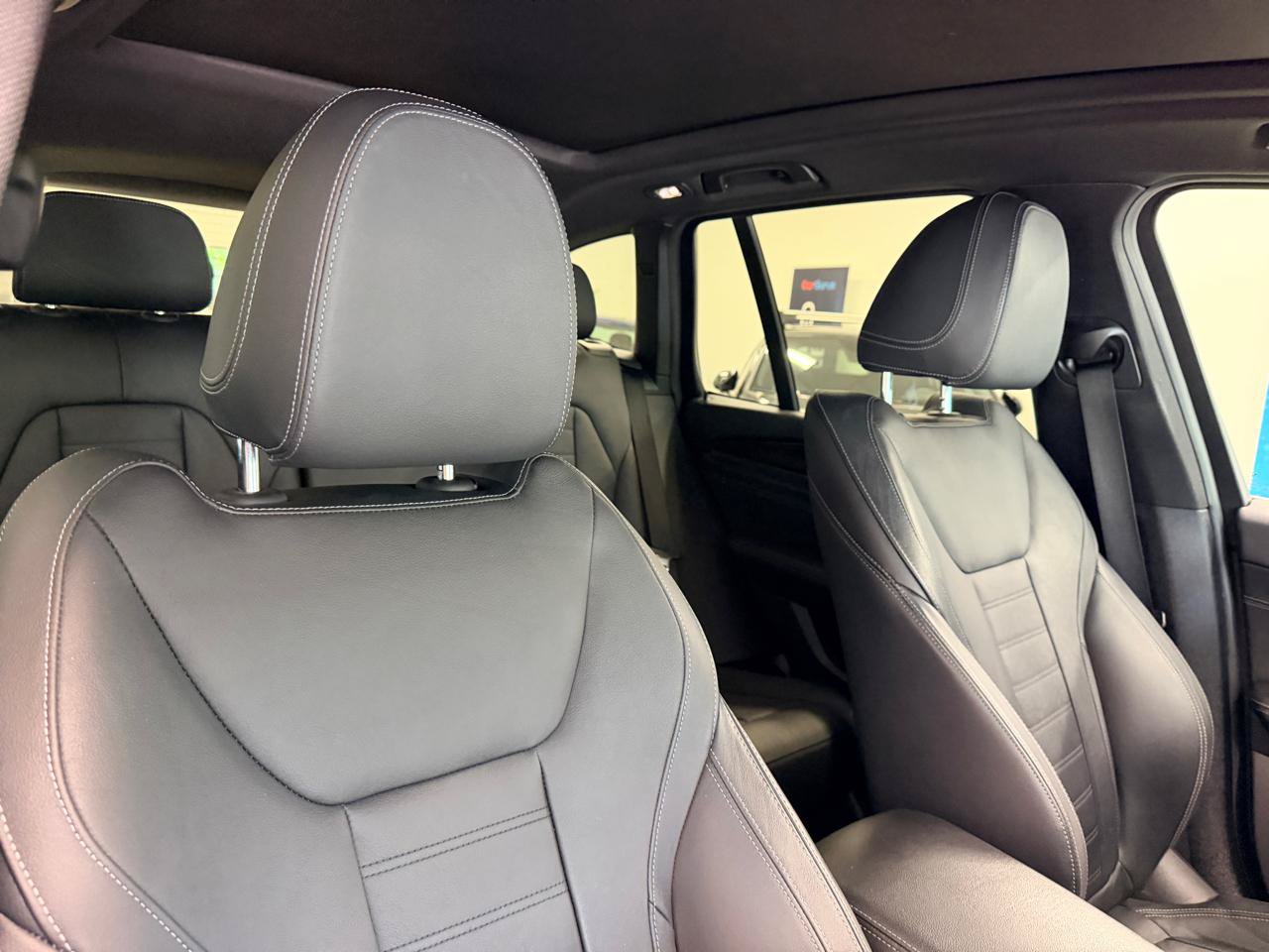 Used 2018 BMW X3 xDrive30i AWD/4WD image 28