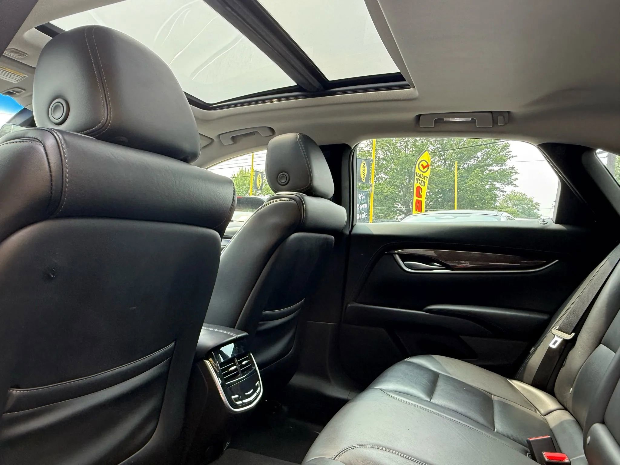 Used 2016 Cadillac XTS Premium image 27