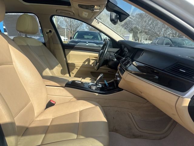 Used 2015 BMW 528i xDrive Sedan image 12
