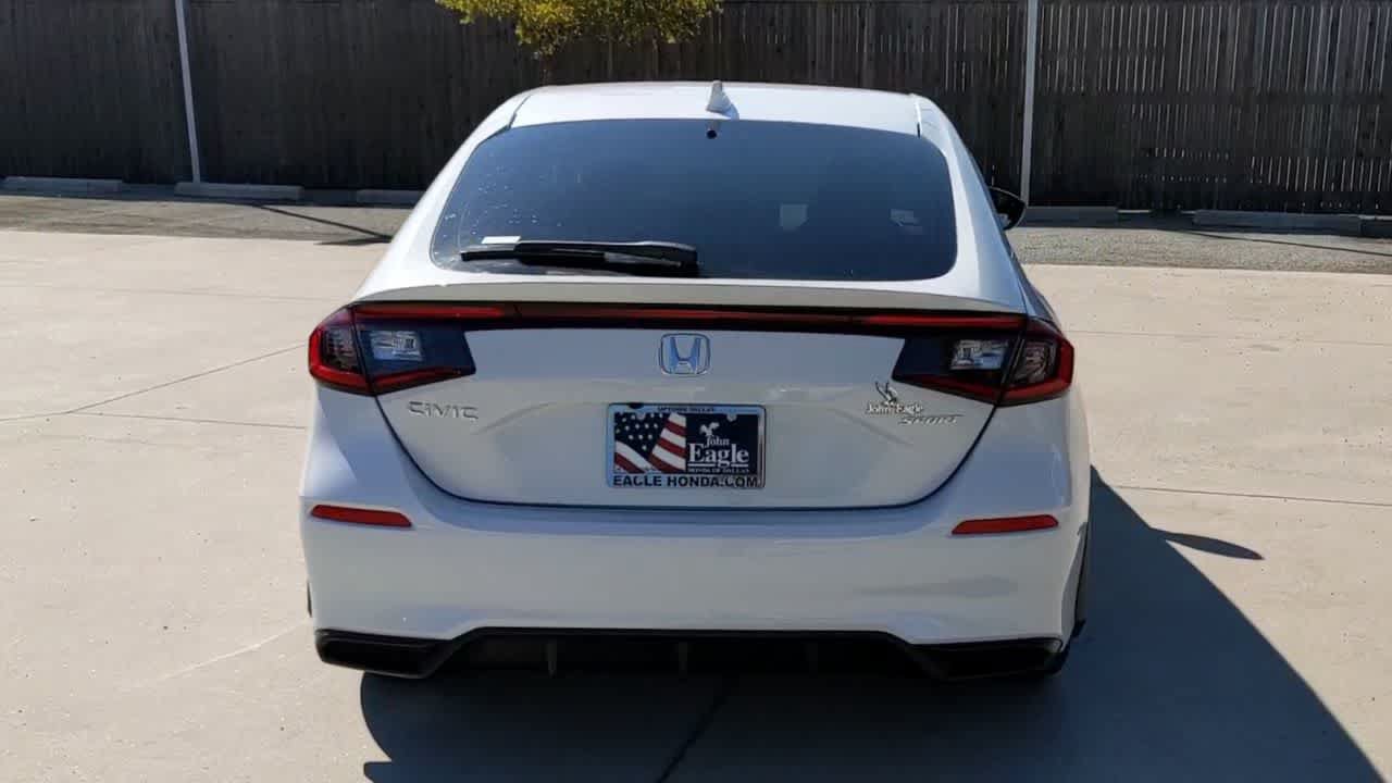 Used 2023 Honda Civic Sport image 7