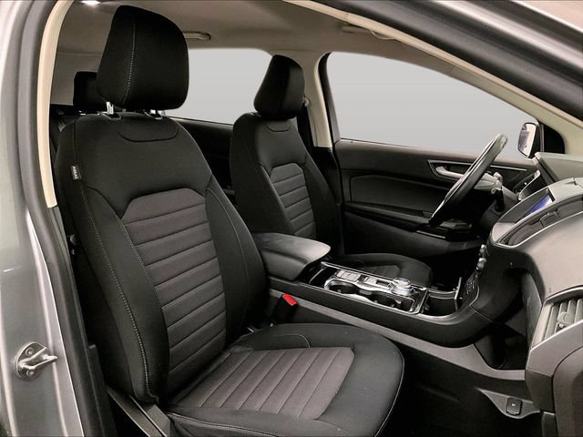 Used 2020 Ford Edge SE FWD image 7